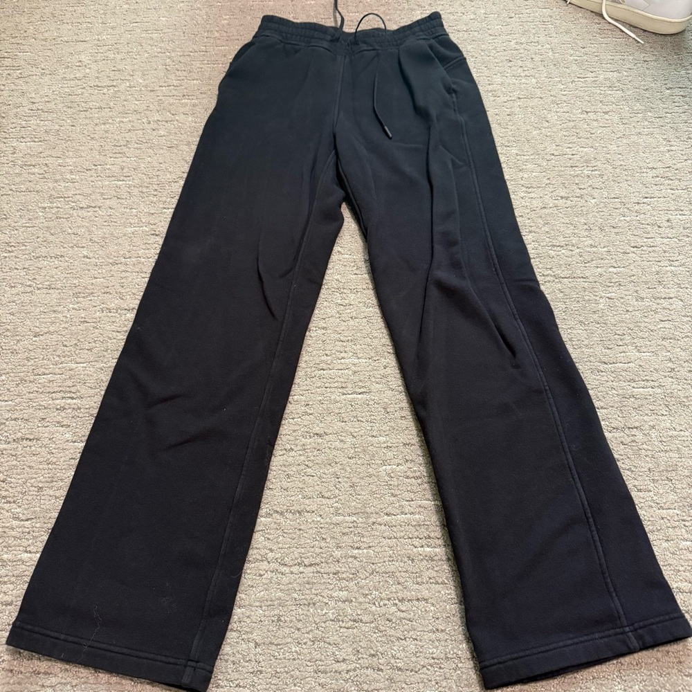 lululemon athletica Black womens sweat Pants size 4